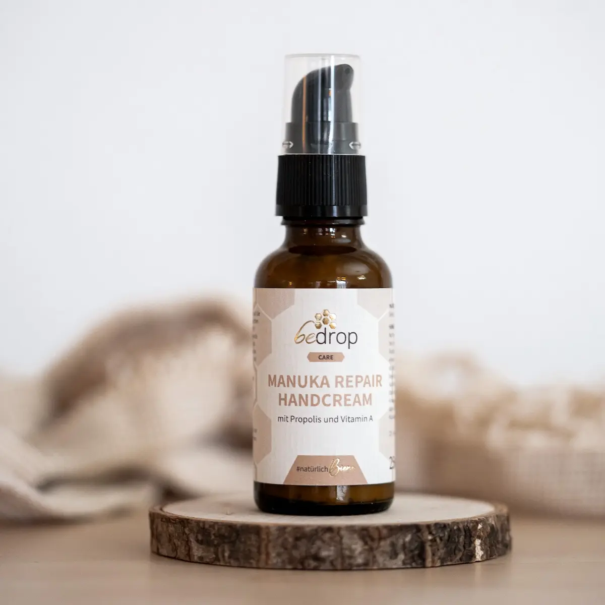 Manuka Honig & Propolis Handcreme mit Vitamin A, 25ml