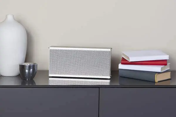 LR 2 Luftreiniger / Luftfilter gegen Milben, Viren uvm. für Räume bis 25m²