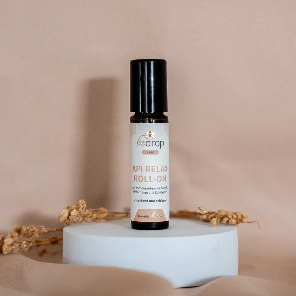 Api Relax Roll-On mit hochdosiertem Bienengift, Pfefferminze und Eukalyptus - 10ml