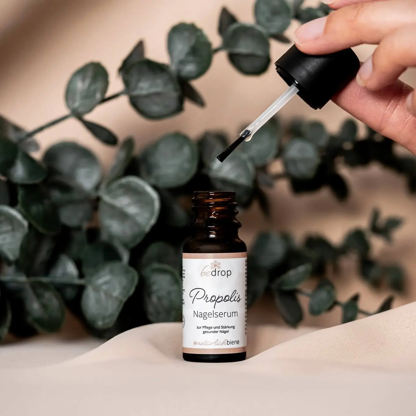 Propolis Nagelserum - Nagelpflege mit Propolis, Teebaumöl & mehr